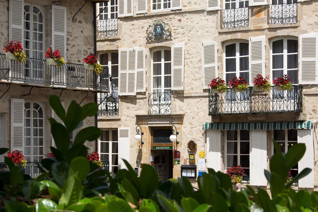 Hob Montespan Talleyrand Hotel Bourbon-l'Archambault Exterior photo